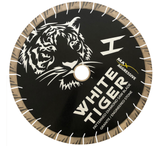 16" Max Aggressive White Tiger l Blade